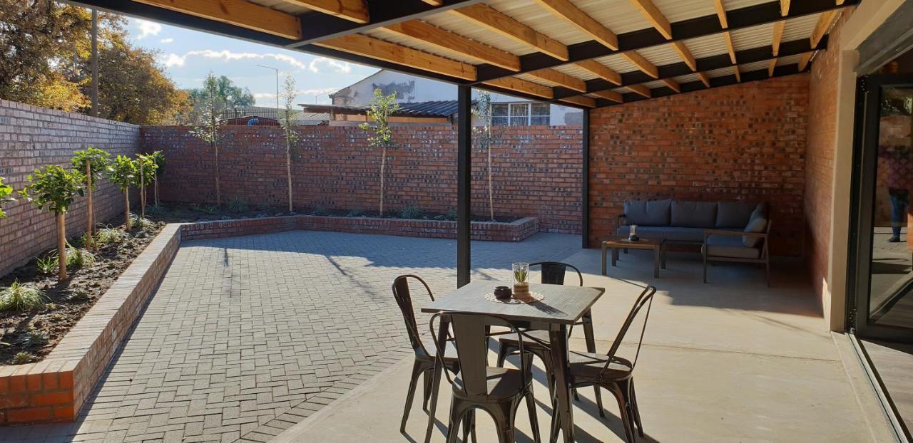 The Jackal Guesthouse Aliwal North Eksteriør billede