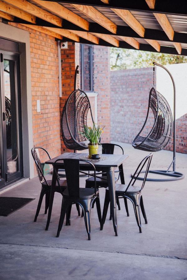 The Jackal Guesthouse Aliwal North Eksteriør billede