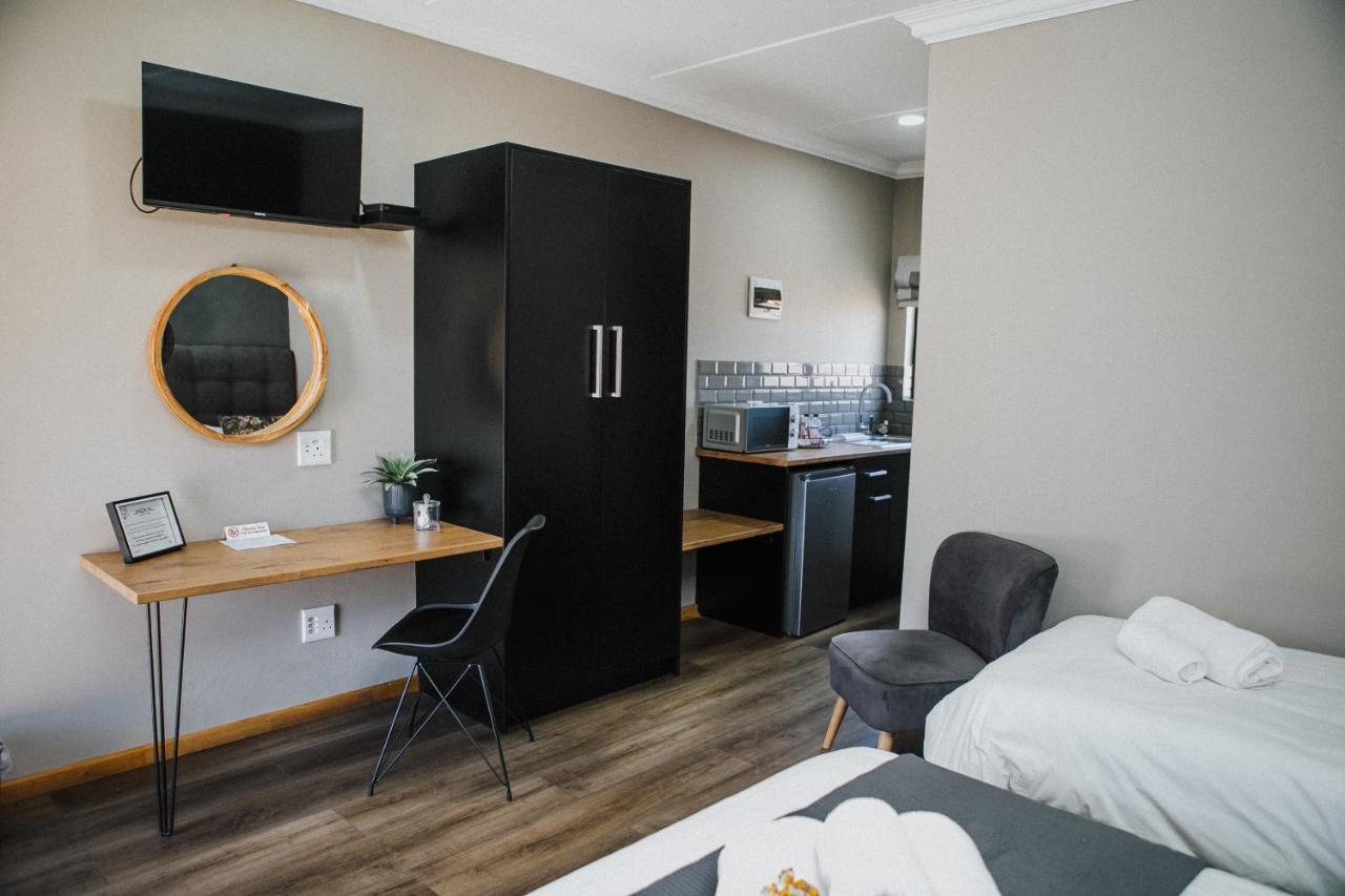 The Jackal Guesthouse Aliwal North Eksteriør billede